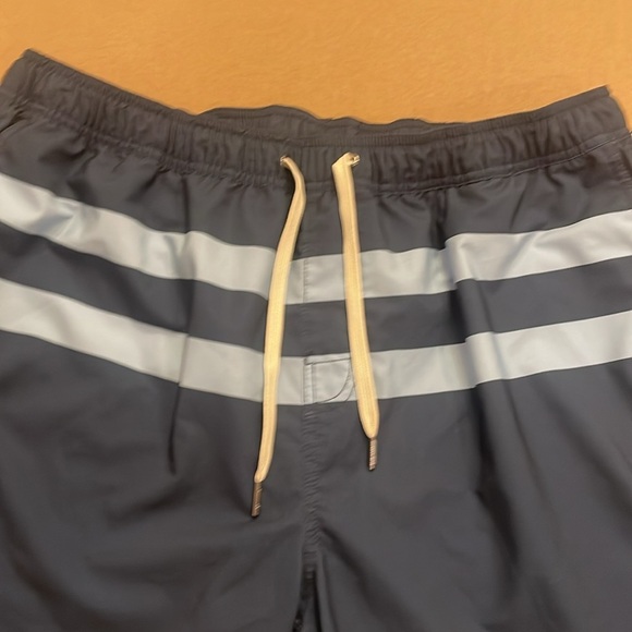 Fair Harbor Men’s Brief Lined Swim Trunks Size XXXL - Picture 2 of 10